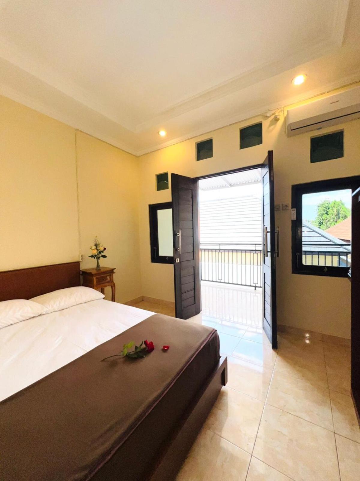 Zigiz Lovina Hostel מראה חיצוני תמונה