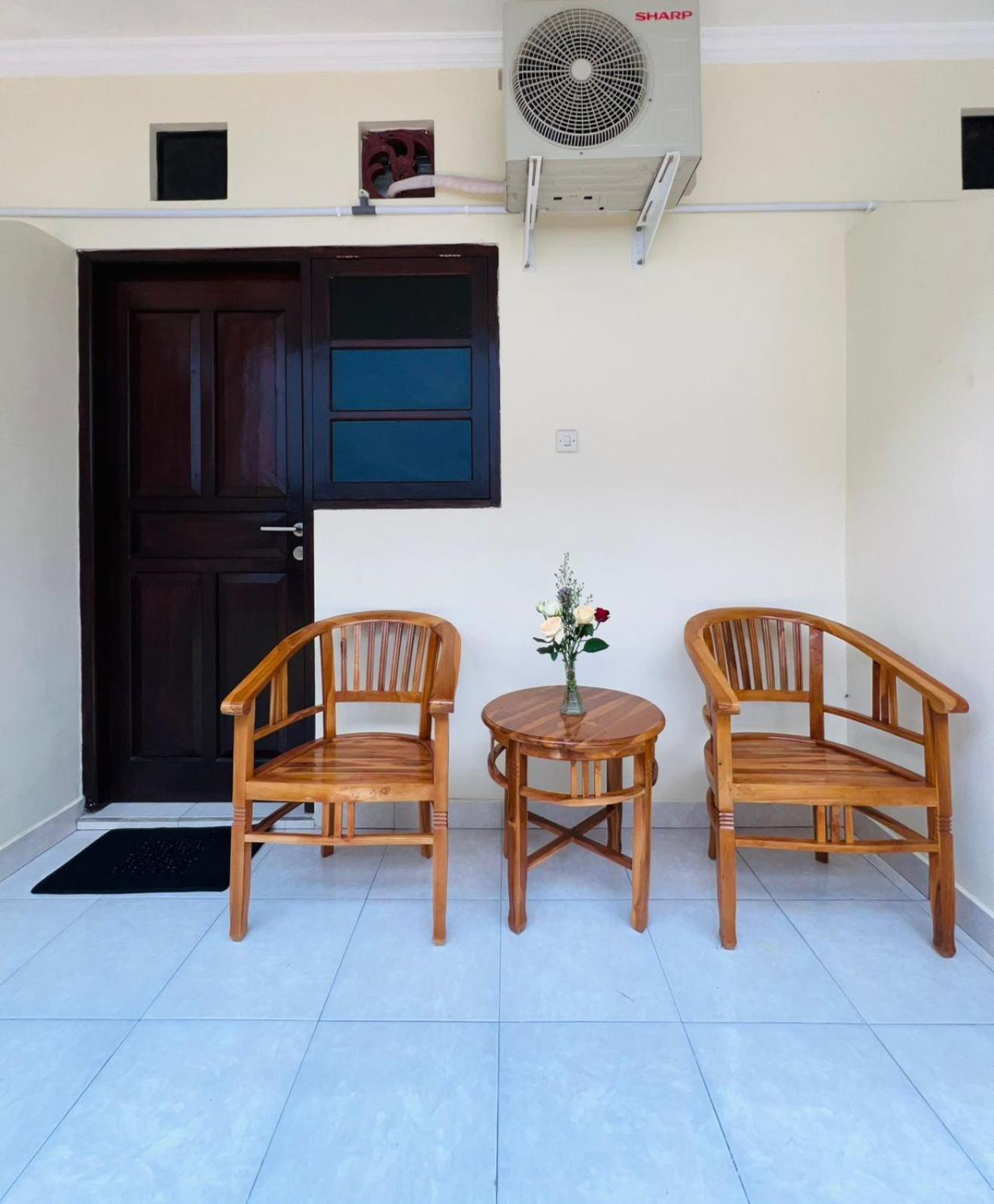 Zigiz Lovina Hostel מראה חיצוני תמונה