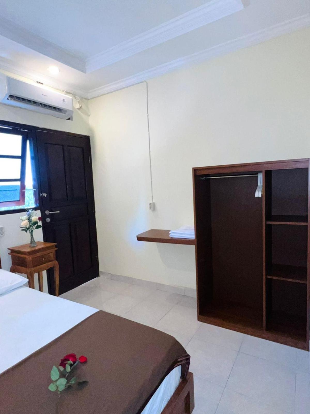 Zigiz Lovina Hostel מראה חיצוני תמונה