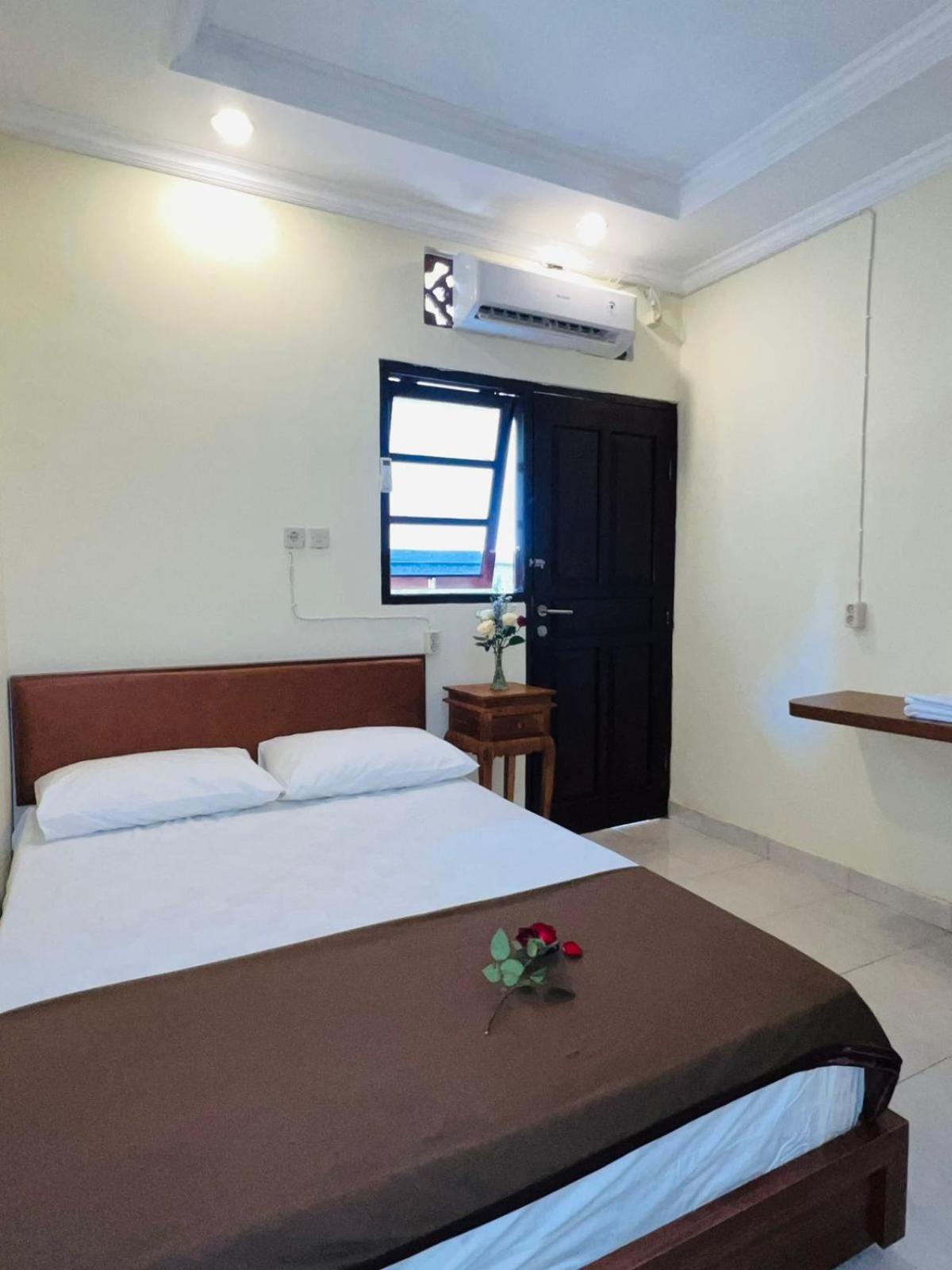Zigiz Lovina Hostel מראה חיצוני תמונה